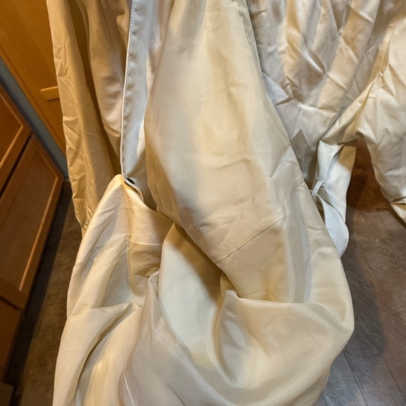 Women's Vintage Saxton Hall Cream Trench Coat size 7 - Picture 7 of 16